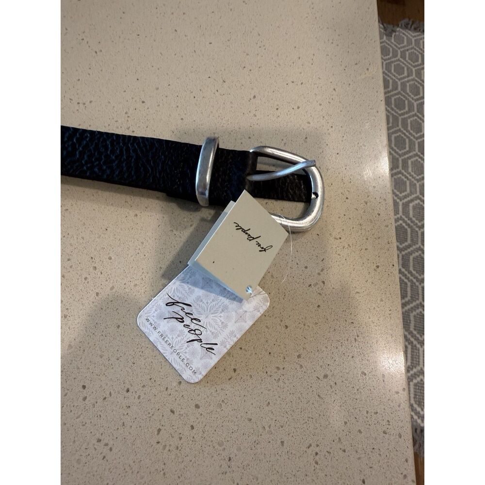 Free People Rhodes Stud Belt SM NWT - Picture 5 of 6
